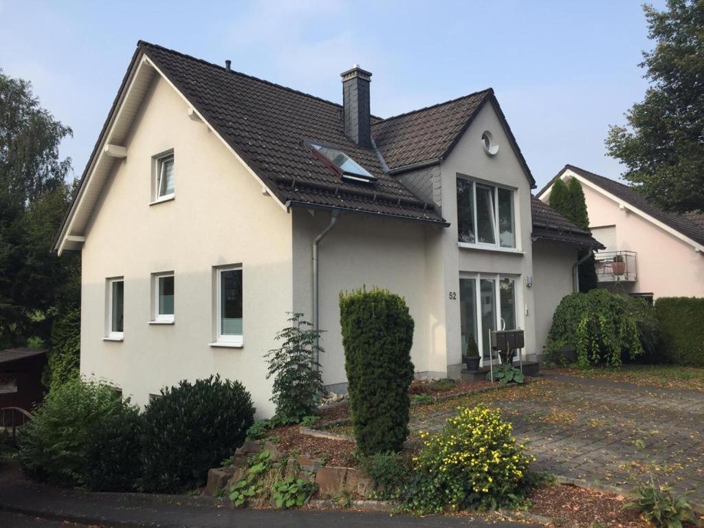 Schöne Im Landhausstil Nahe Biggesee Apartment